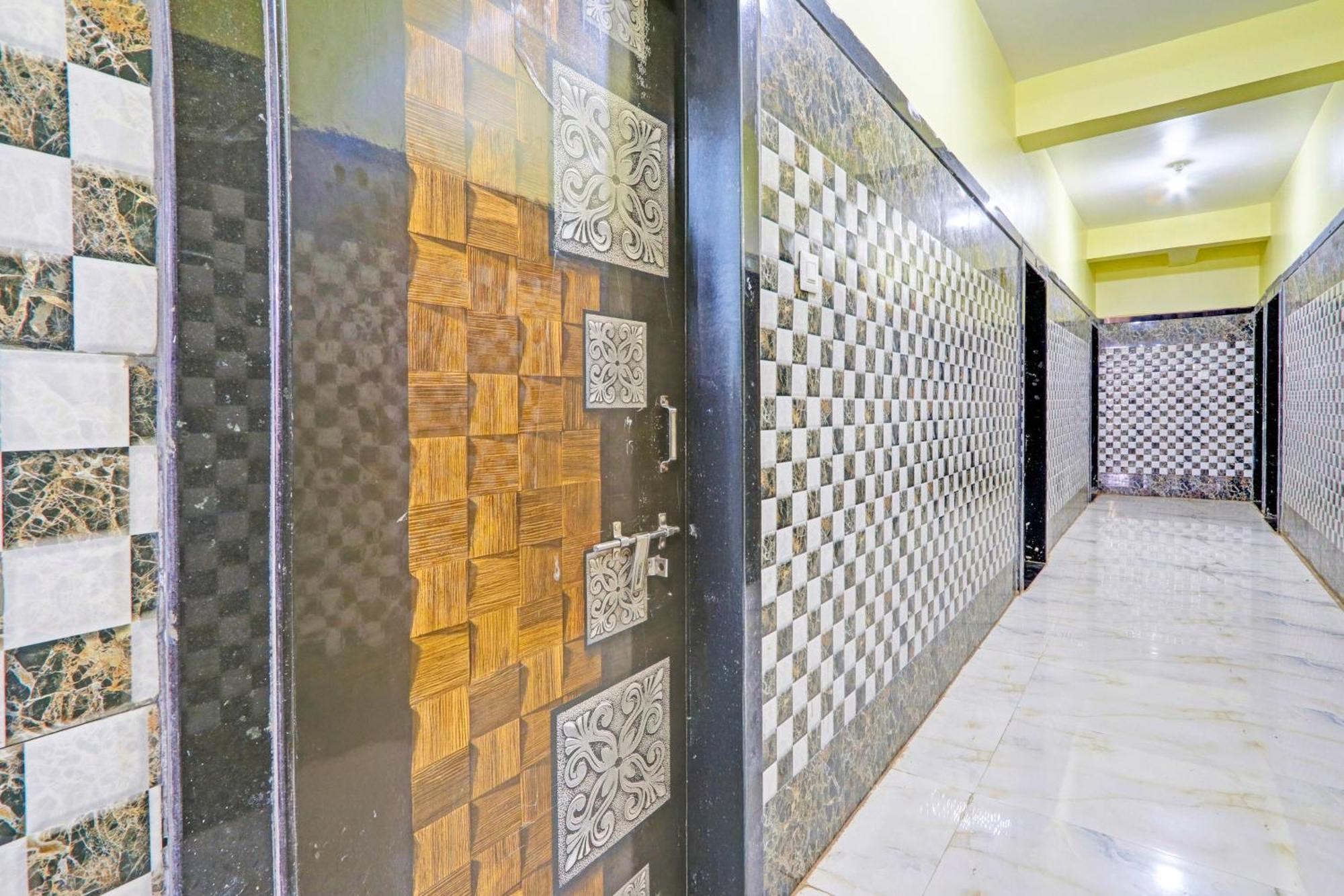 Hotel O Pankaj Hotel & Lodge Gangapur  المظهر الخارجي الصورة