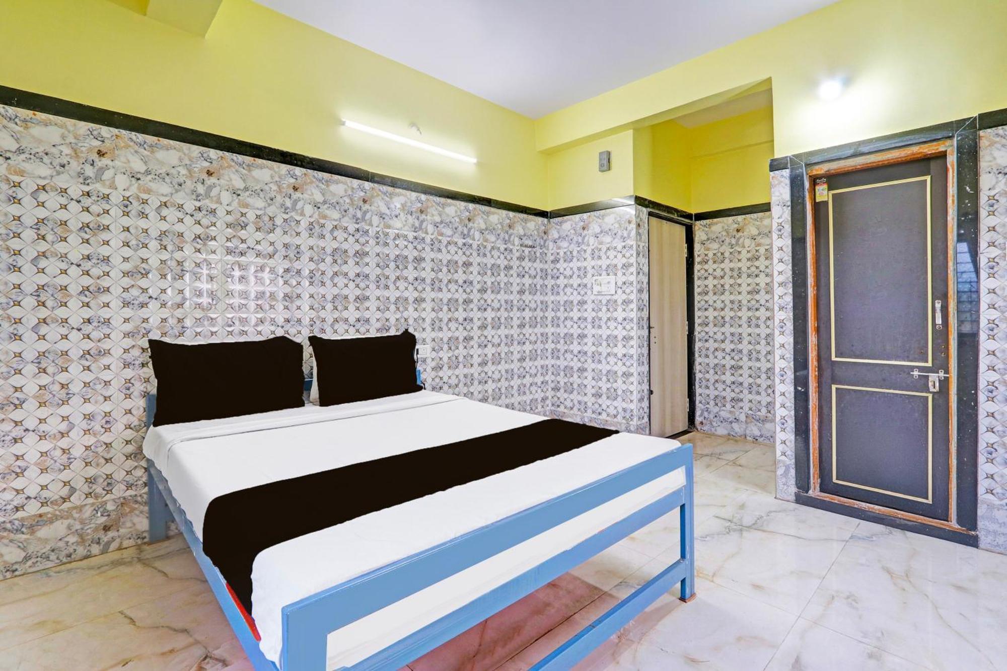 Hotel O Pankaj Hotel & Lodge Gangapur  المظهر الخارجي الصورة
