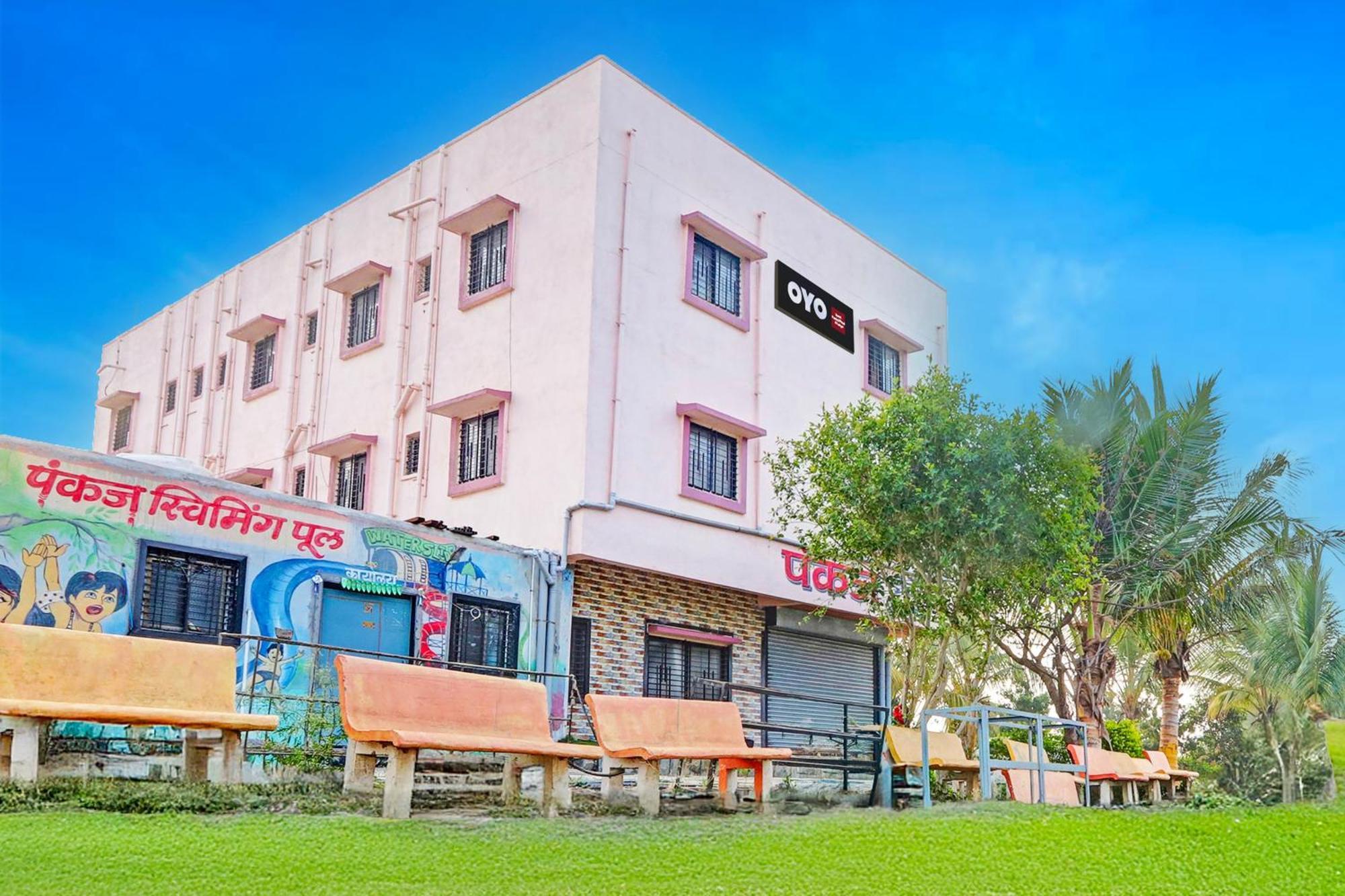 Hotel O Pankaj Hotel & Lodge Gangapur  المظهر الخارجي الصورة