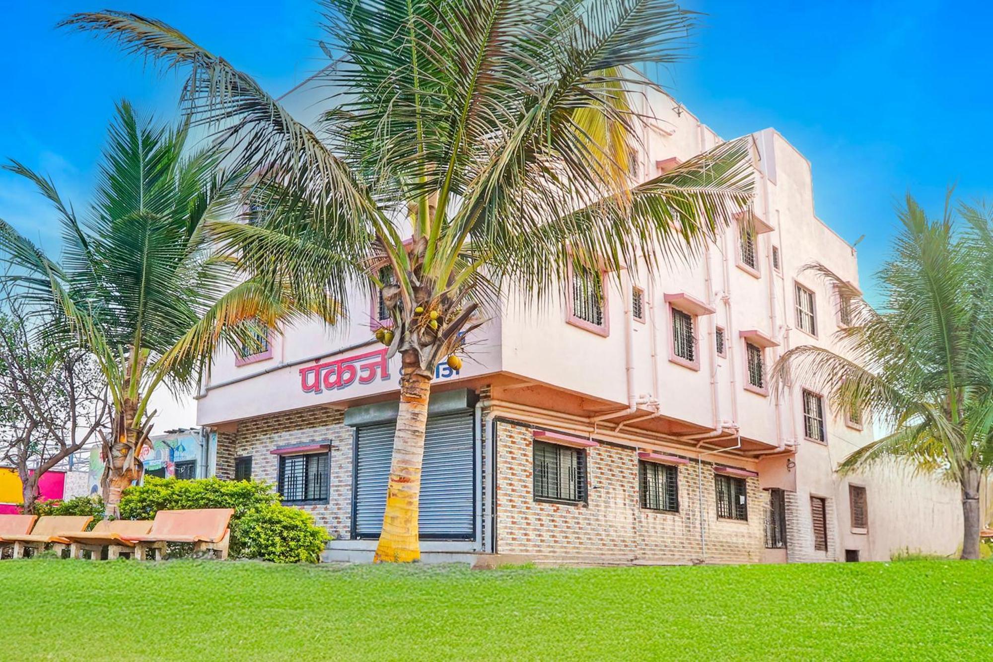 Hotel O Pankaj Hotel & Lodge Gangapur  المظهر الخارجي الصورة